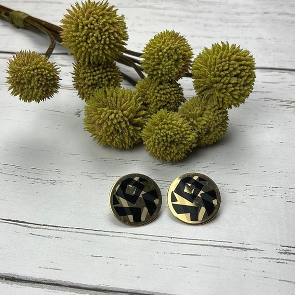 Vintage AVON Retro Geo Print Clip-on Earrings - Picture 1 of 5